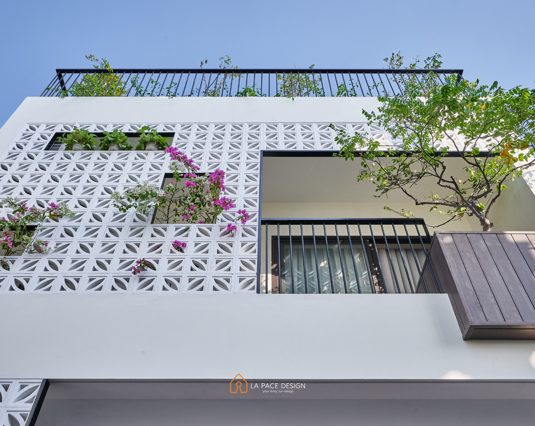 T - HOUSE